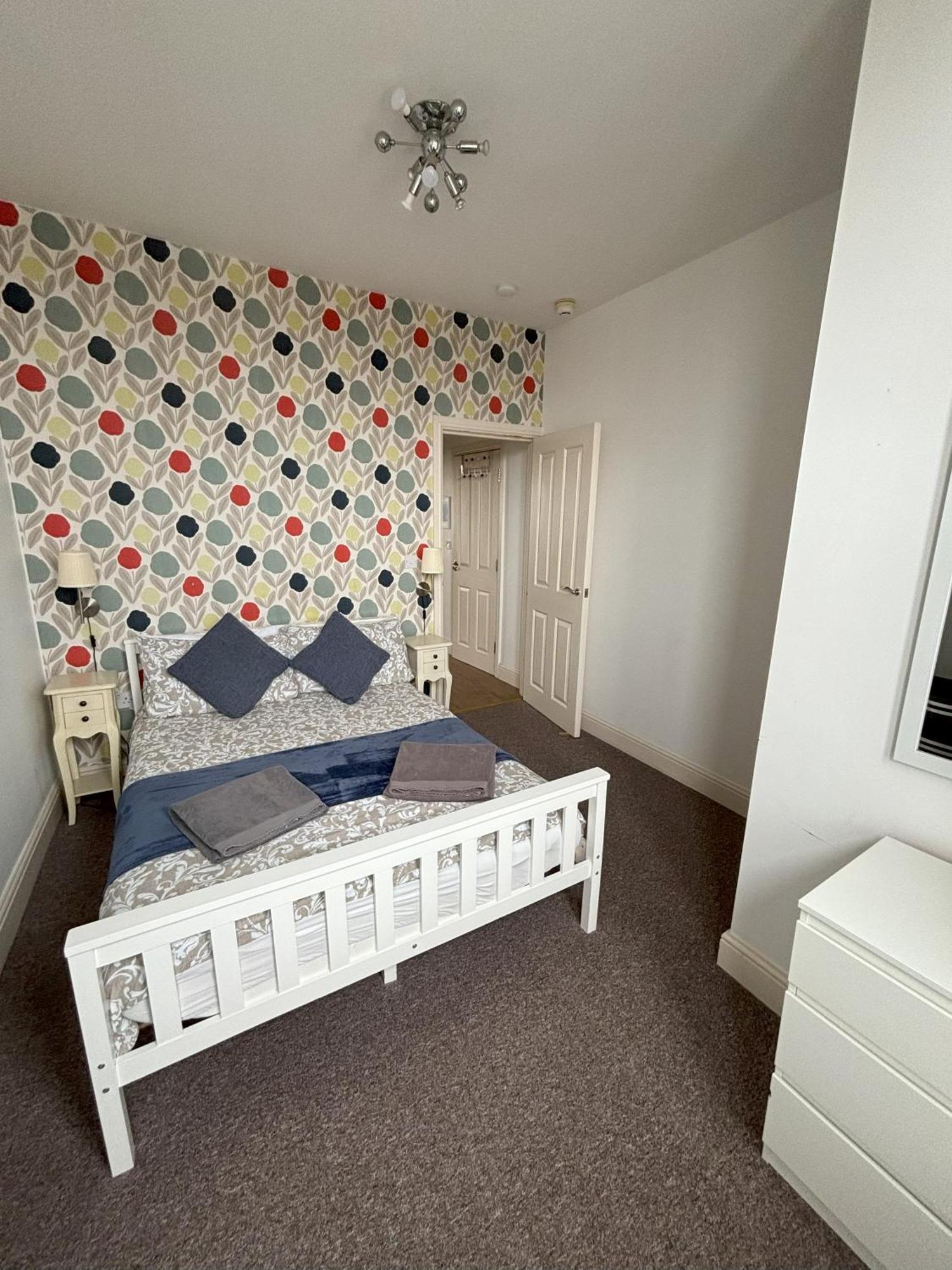 Seabreeze Apartment Eastbourne Eksteriør bilde