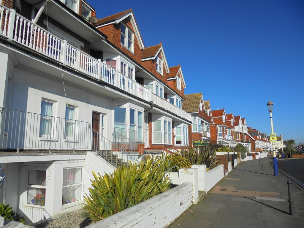 Seabreeze Apartment Eastbourne Eksteriør bilde